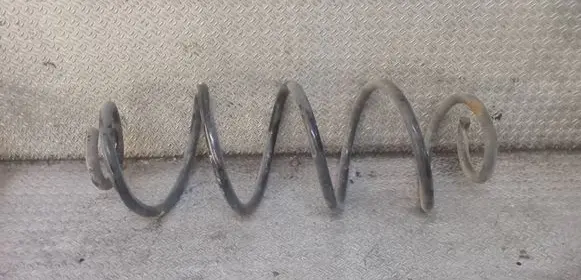 Citroen C4 II Picasso Rear coil spring 