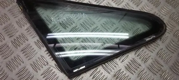 Ford Galaxy Front triangle window/glass 