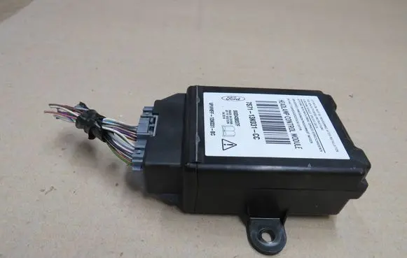 Ford Kuga II Light module LCM 7S7113K031CC SGD43037F