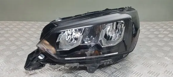 Peugeot 208 II Headlight/headlamp 9833036380 90200109