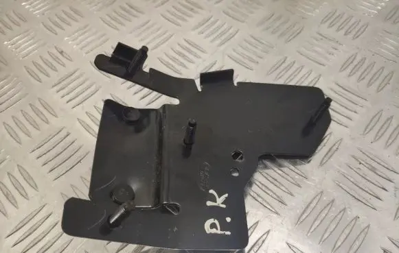 Land Rover Discovery Sport Other engine bay part K8D212B681AB
