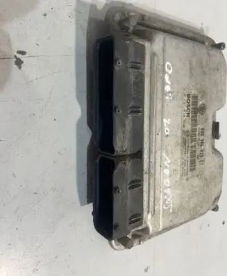 Volkswagen Sharan Engine control unit/module 038906019ET 28SA4848 0281010630