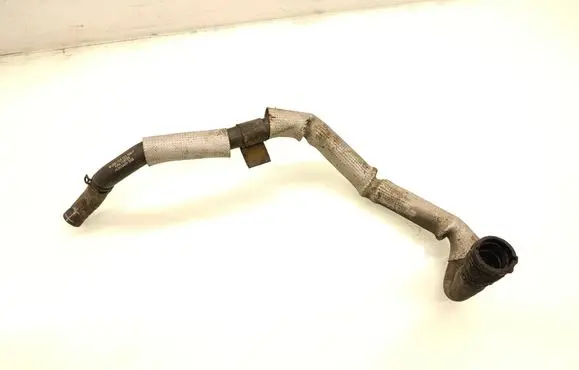 Volkswagen Touareg I Engine coolant pipe/hose 7L6122109E