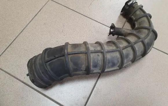 Ford Transit Intercooler hose/pipe
