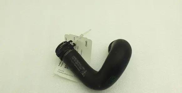 Porsche Cayenne (92A) Engine coolant pipe/hose 7P5121073C
