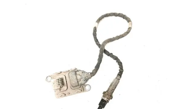 Opel Vivaro Lambda probe sensor 227905444R