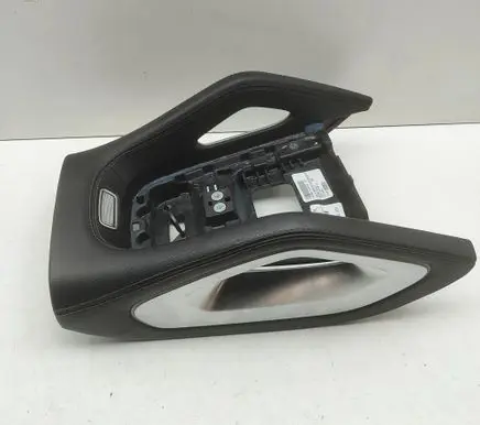 Mercedes-Benz GLE W167 Other center console (tunnel) element A1676801601