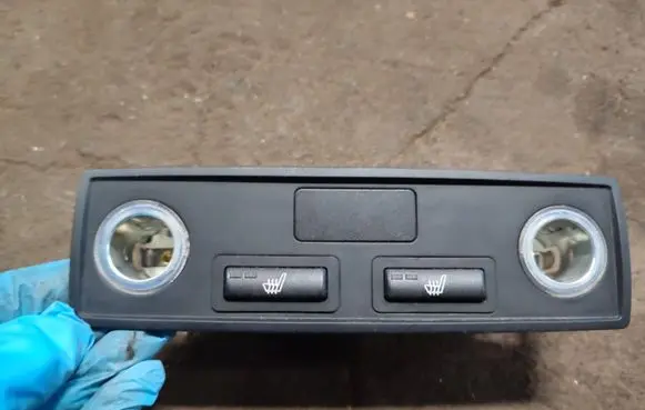 BMW X5 E70 Seat heating switch 8385142