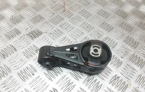 Citroen C5 Engine mount bracket