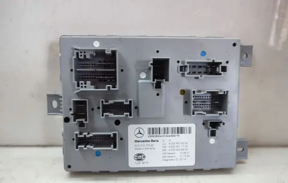 Mercedes-Benz C W205 BSM Control unit A2059008304
