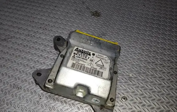 Renault Laguna II Airbag control unit/module 8200138952 601958800
