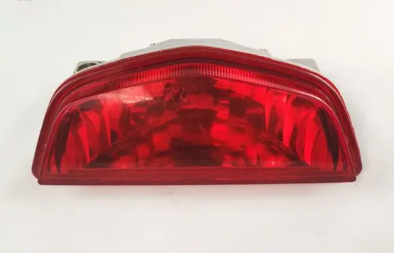 Mazda 5 Third/center stoplight P4986