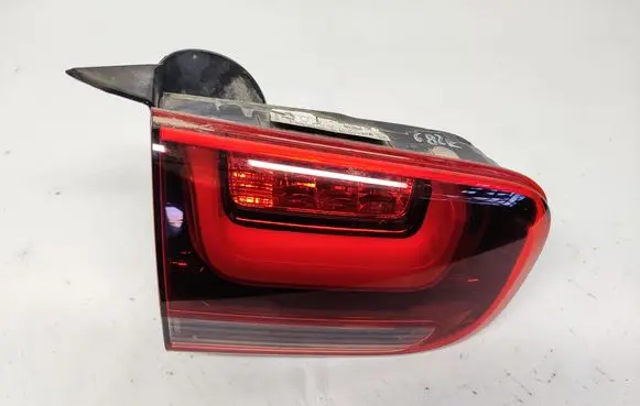 Citroen C4 Cactus Tailgate rear/tail lights 90120849