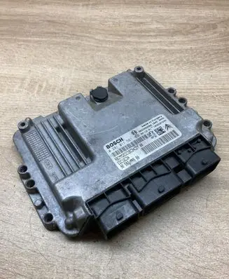 Citroen C5 Engine control unit/module ECU 9658274580 0281011561