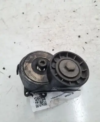Opel Vectra C Alternator belt tensioner 
