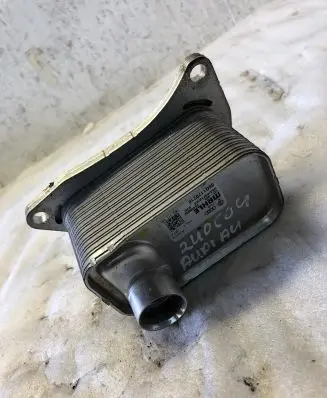 Audi A4 S4 B9 8W Oil filter mounting bracket 06q117021e
