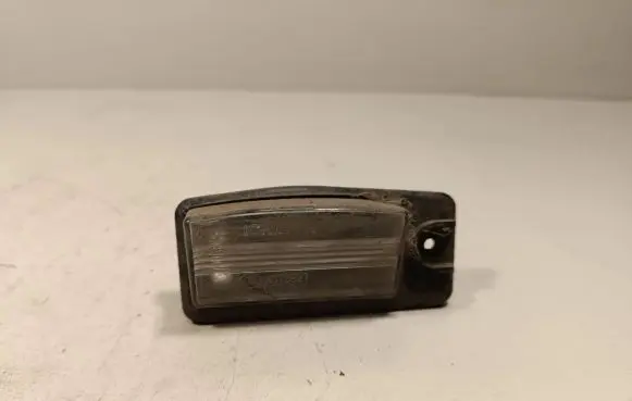 Nissan X-Trail T32 Number plate light A073927