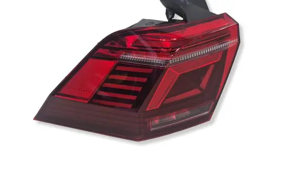 Volkswagen Tiguan Rear/tail lights 5NA945207K 0021488210 00214953