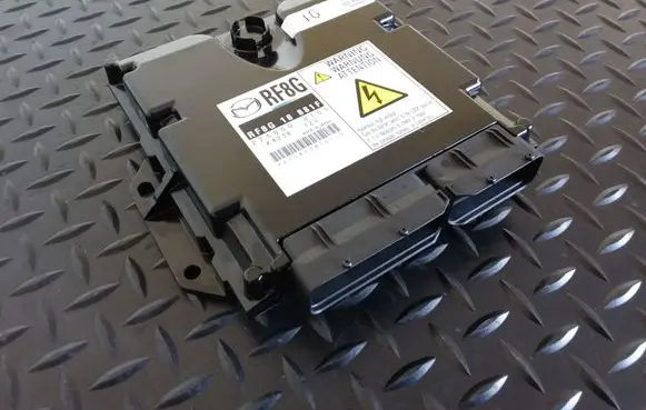 Mazda 6 Engine control unit/module RF8G18881F 2758008105 RF8G