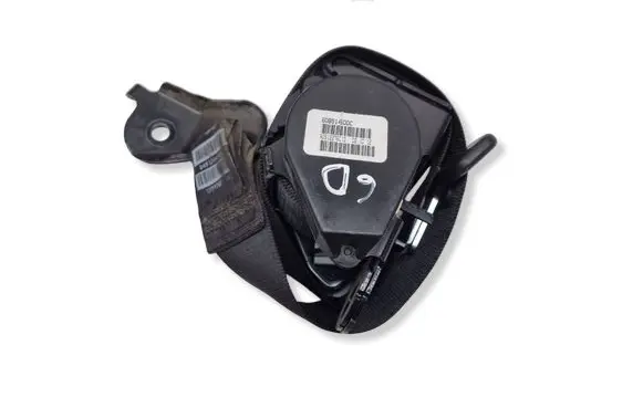 BMW X6 E71 Rear seatbelt 6089146