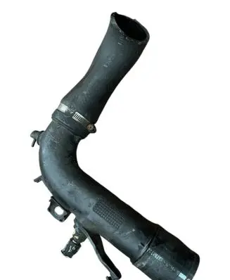 Toyota Auris 150 Intercooler hose/pipe 173620R021