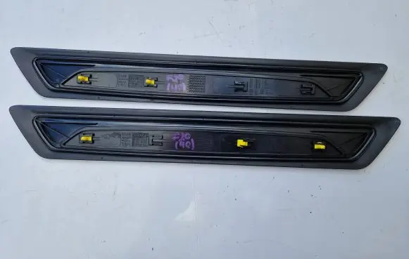 BMW 1 F20 F21 Front sill trim cover 190749