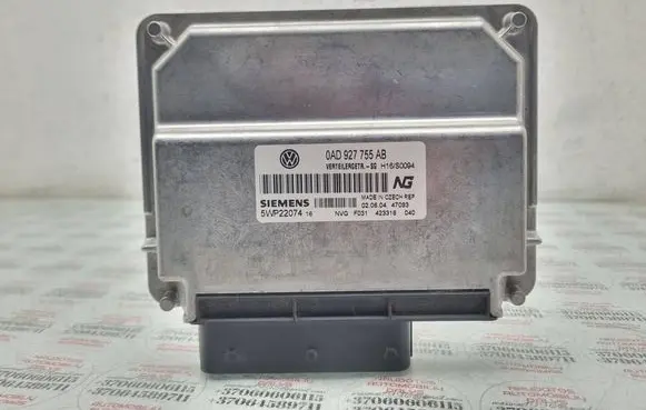 Volkswagen Touareg I Gearbox control unit/module 0AD927755AB