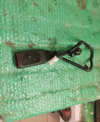 KIA Sorento Front seatbelt buckle 88830-C5050WK 1809030012