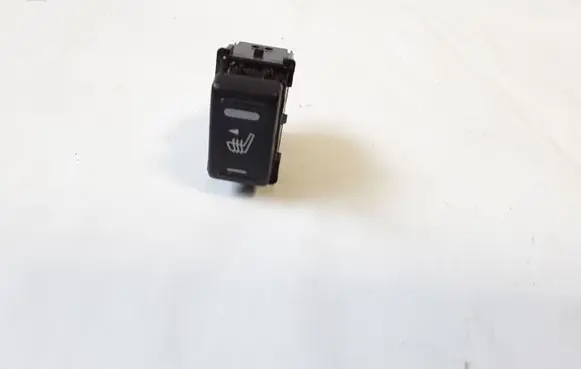 Infiniti FX Seat heating switch 4914B