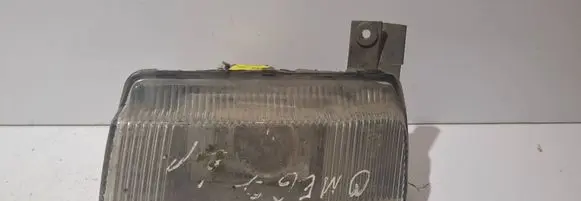 Opel Omega B1 Front fog light 0305120102 90377485