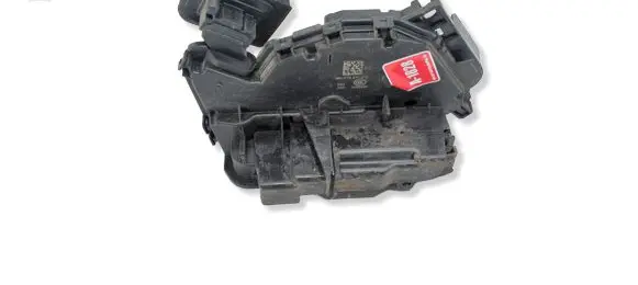 Skoda Octavia Mk3 (5E) Front door lock 5TB837016