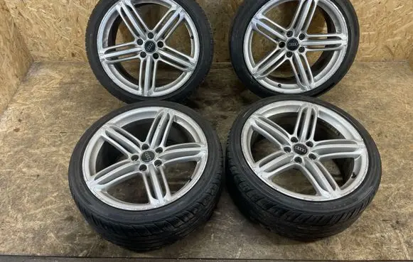 Audi A5 8T 8F R19 alloy rim
