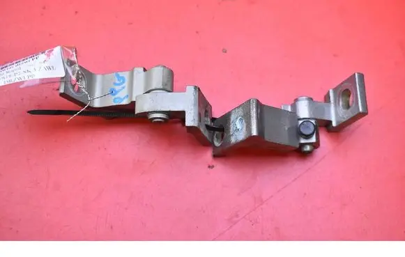 Skoda Rapid (NH) Front door hinge set 8K0831402P