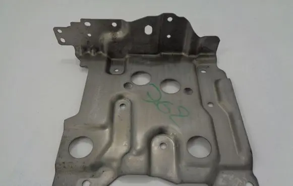 Renault Kadjar Battery tray 