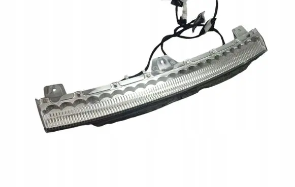 Maserati Ghibli Third/center stoplight 670008130