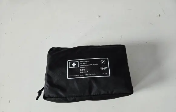 BMW X3 G01 First aid kit 7261178