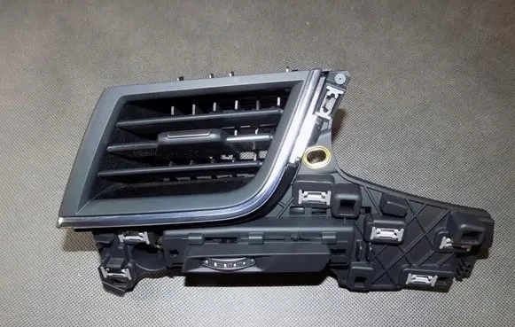 Audi Q7 4M Dashboard side air vent grill/cover trim 4M1820901P