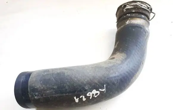 Toyota Avensis T270 Intercooler hose/pipe