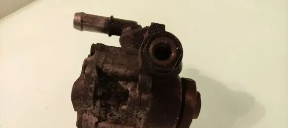 Audi A3 S3 8L Power steering pump 91130