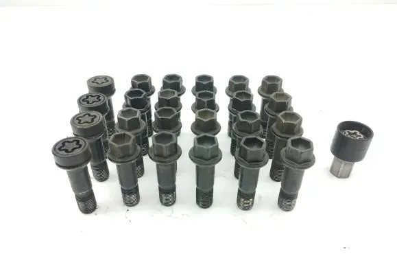 Mercedes-Benz EQA Nuts/bolts 