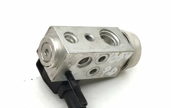 KIA Niro Air conditioning (A/C) expansion valve T416231800 V530011200 23K085S