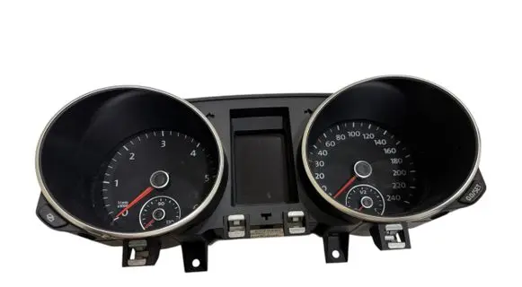 Volkswagen Golf VI Speedometer (instrument cluster) 5K0920860G 0919013485 VDD02419