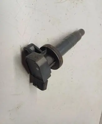 Toyota Corolla E120 E130 High voltage ignition coil 9008019019