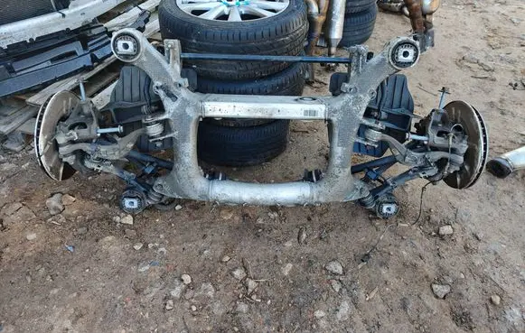 BMW 7 G11 G12 Rear subframe 6861096 B15293RS0142 4741499