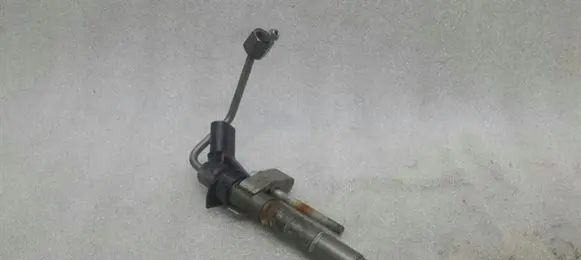 Mercedes-Benz ML W166 Fuel injector A6510702987