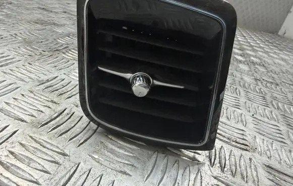 Volvo XC60 Dashboard side air vent grill/cover trim 31417692