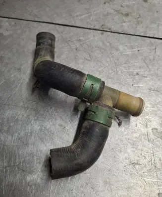 Volkswagen Transporter - Caravelle T4 Engine coolant pipe/hose 701819876
