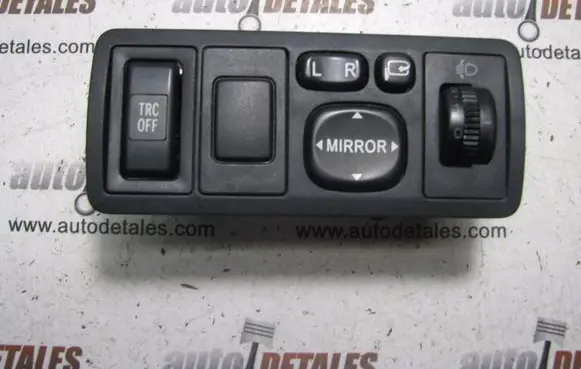 Toyota Avensis T250 Wing mirror switch 8415205051