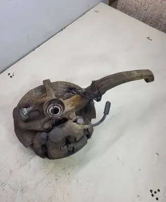 Mercedes-Benz ML W164 Front wheel hub 06064302