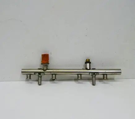 Audi Q5 SQ5 Fuel main line pipe 06H133317C 06J906051D